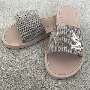 NWOT Michael Kors MK Adjustable Slide